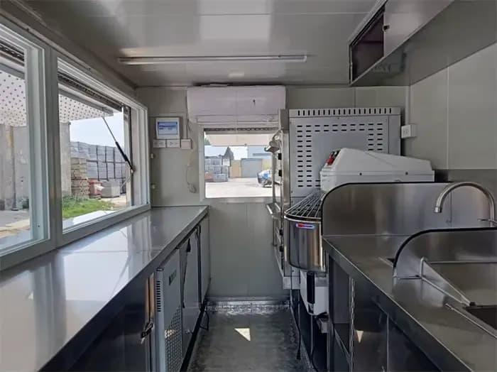 Remorque de restauration mobile personnalisée aux normes américaines avec grill et friteuse, prix abordable, à vendre