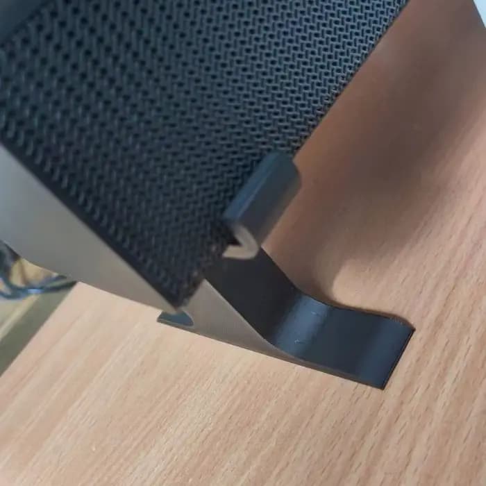 Base ergonomique pour barre de son