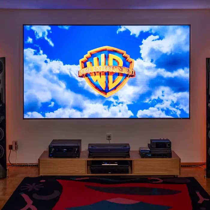 Écran de projection ALR UST pour cinéma maison