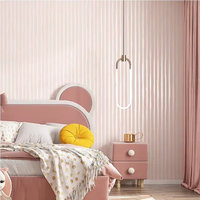 Papier peint gris argenté au design moderne