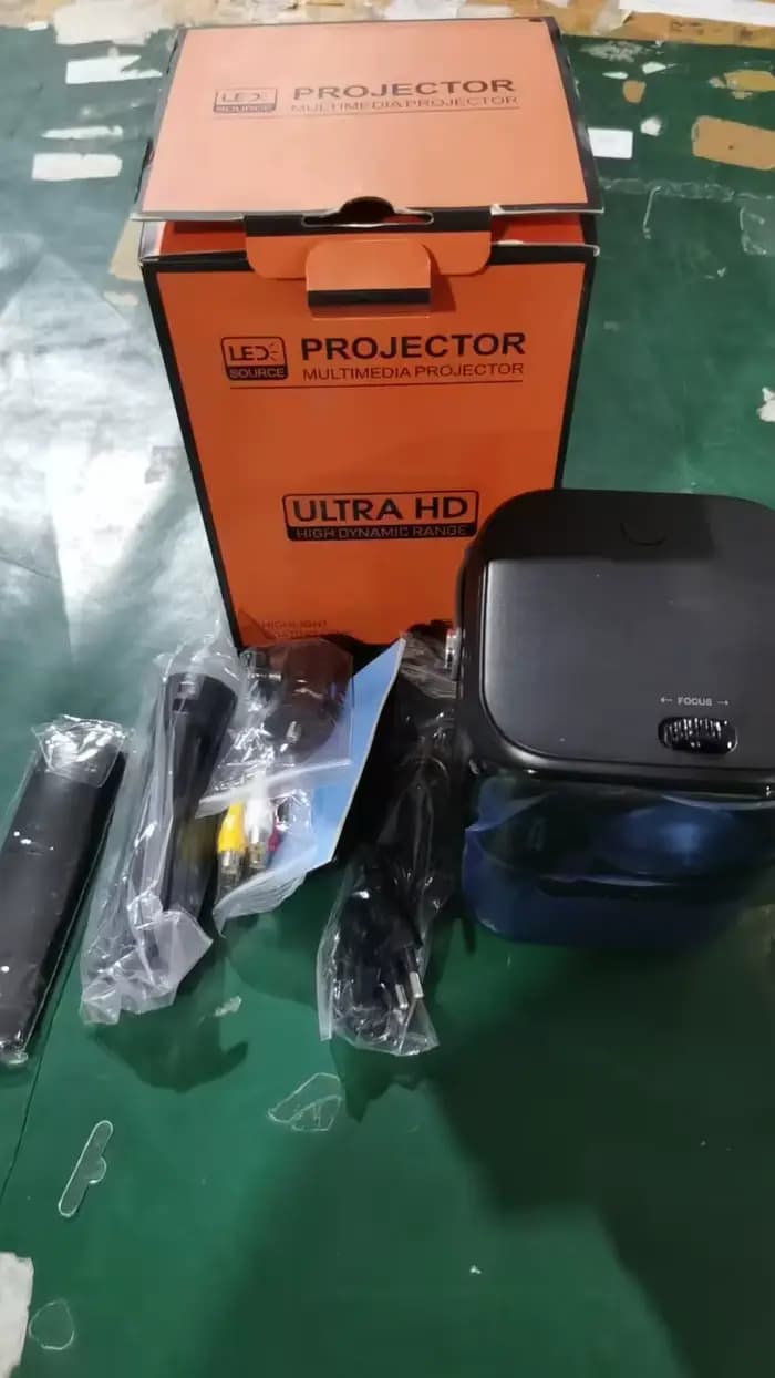 Projecteur portable T11, 1200 lumens ANSI, 1920 x 1080P, prend en charge la double bande 2.4G/5G, fa