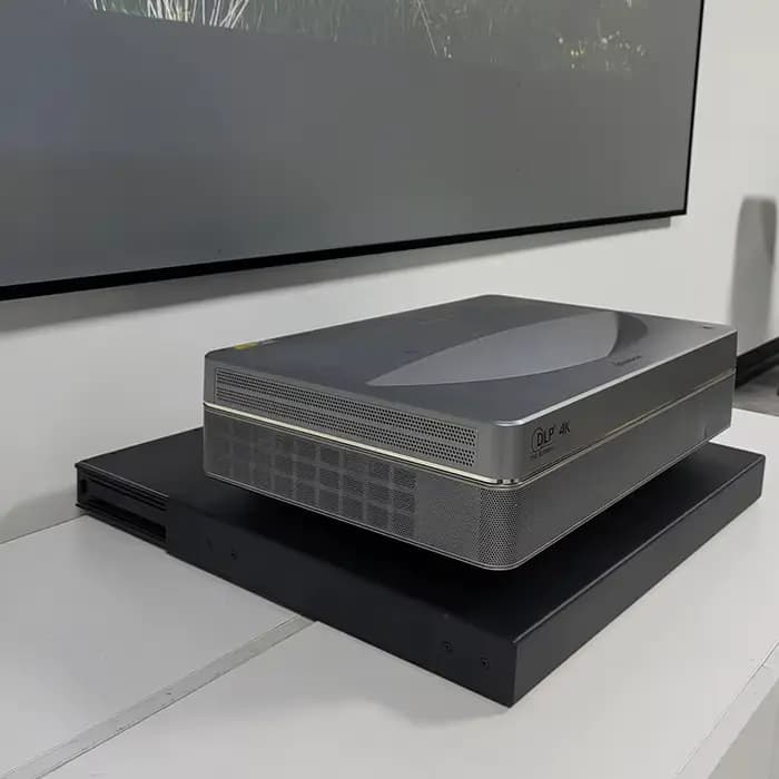 Nouveau V-530 UST Support de projecteur motorisé Ultra courte portée